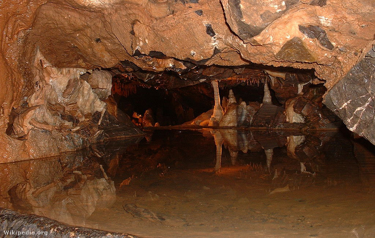 Gough-barlang
