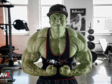 Ha zöldre festenék, ő lenne a magyar Hulk